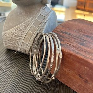 Vintage silver plated bangles set of 5! Great boho feel!